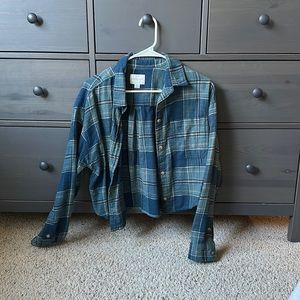 Cropped AE Flannel!